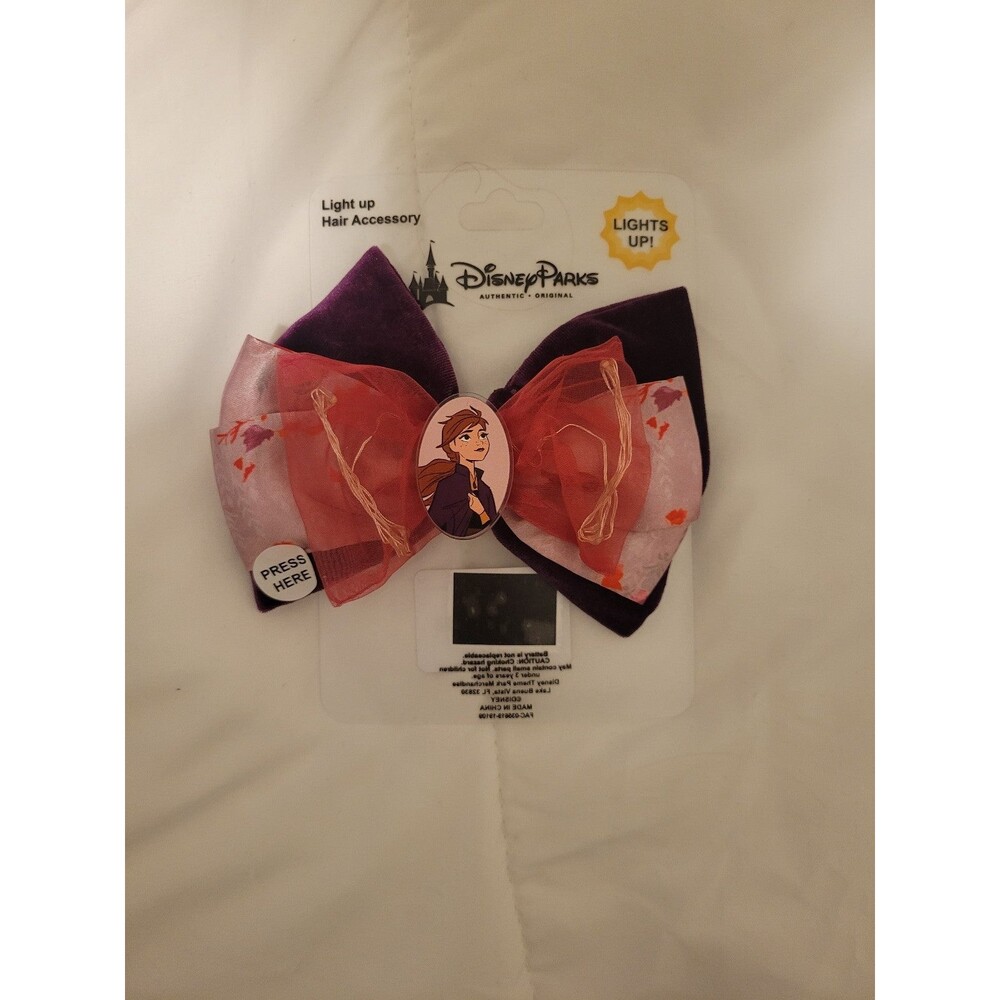 Disney parks bow